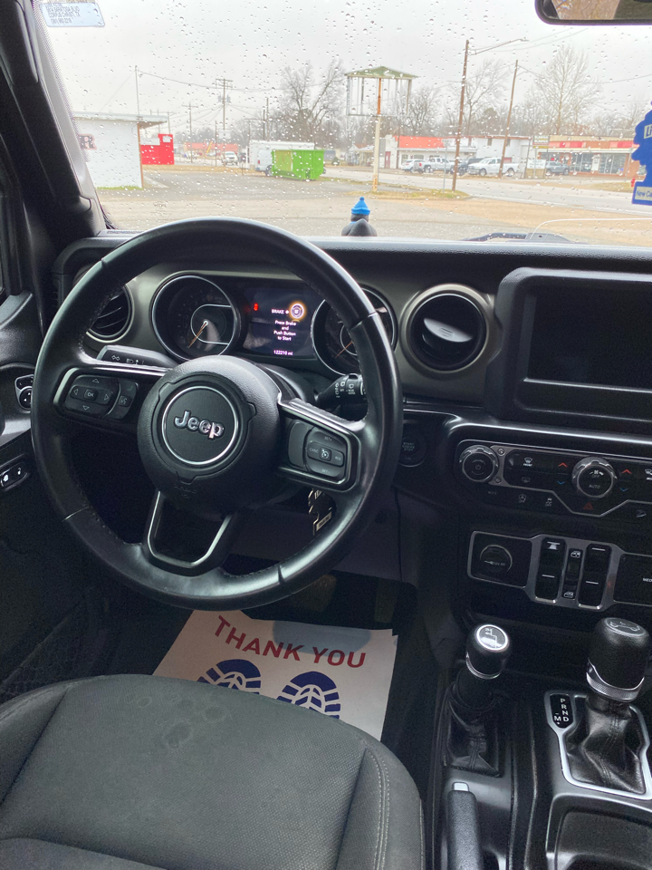 Jeep Wrangler Unlimited Sport 2018