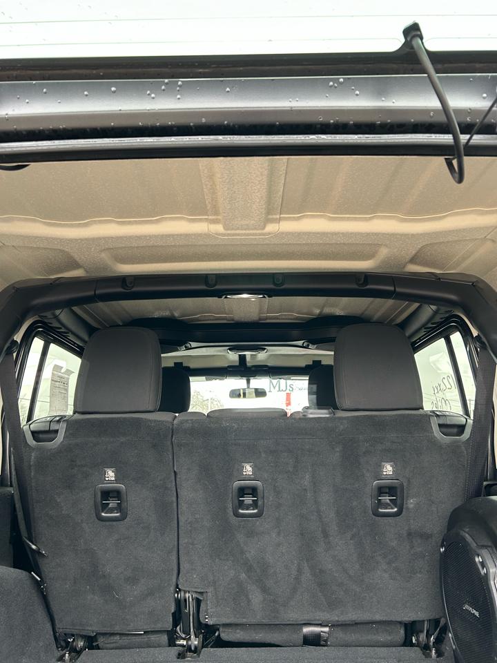 Jeep Wrangler Unlimited Sport 2018