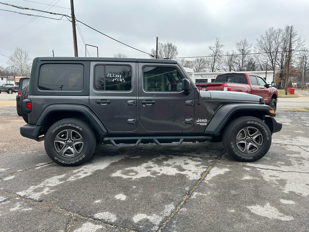Jeep Wrangler Unlimited Sport 2018