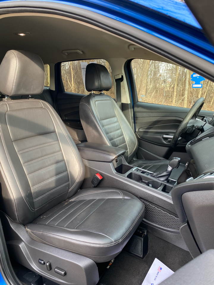 Ford Escape Titanium FWD 2017