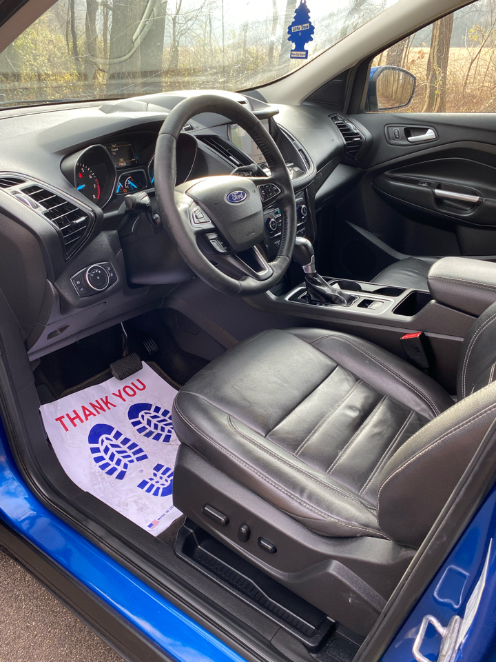 Ford Escape Titanium FWD 2017