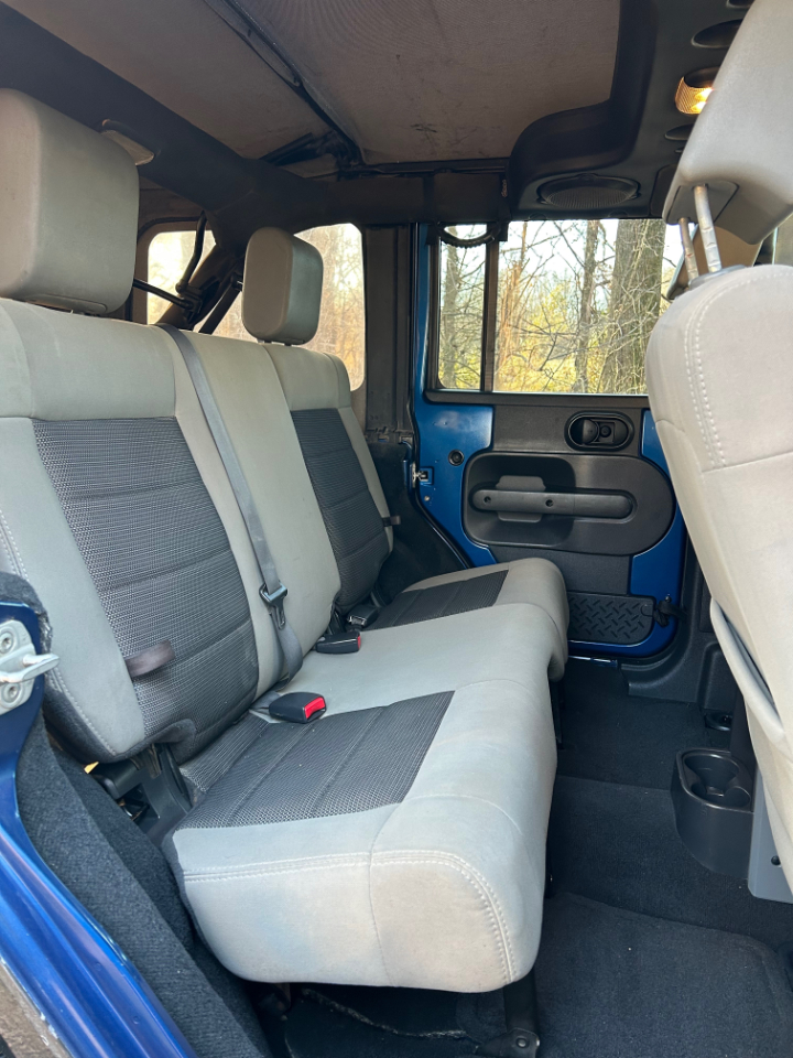 Jeep Wrangler Unlimited Rubicon 4WD 2010