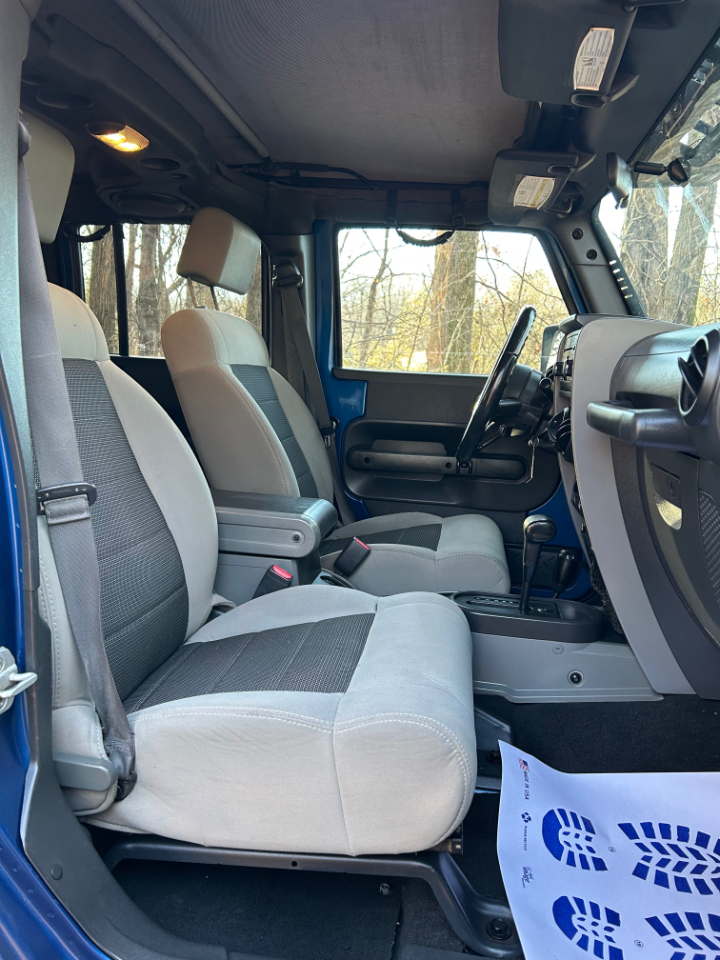 Jeep Wrangler Unlimited Rubicon 4WD 2010