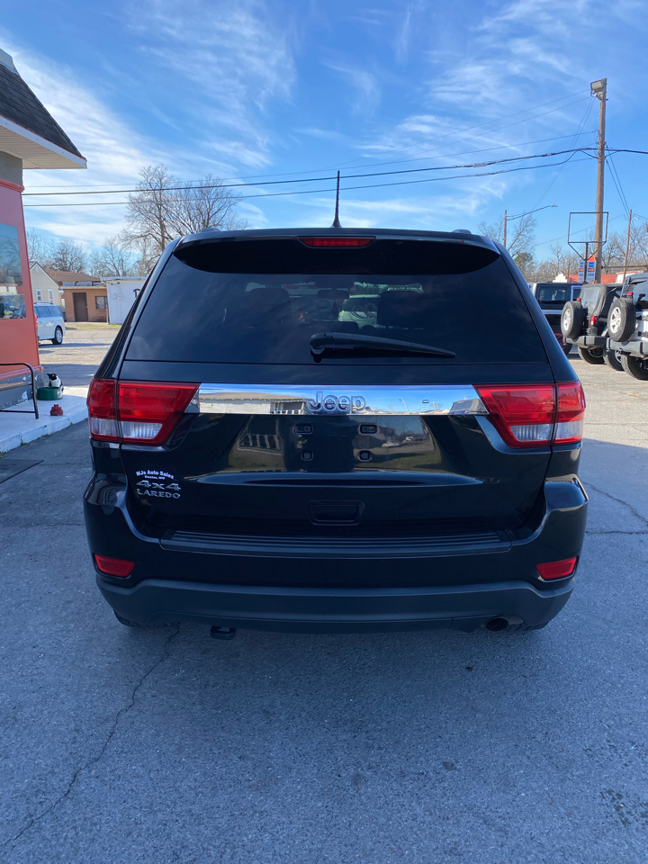 Jeep Grand Cherokee Laredo 4WD 2013