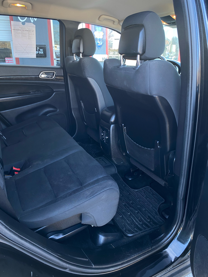 Jeep Grand Cherokee Laredo 4WD 2013