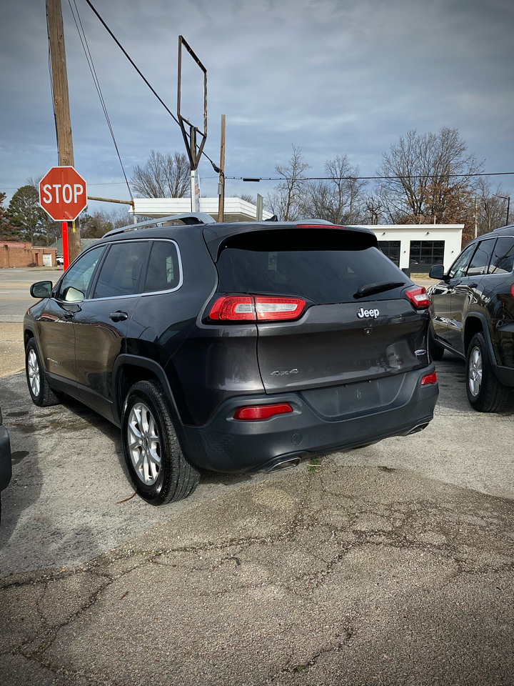 Jeep Cherokee Latitude 4WD 2015