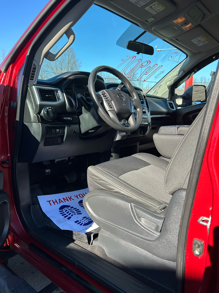 Nissan Titan XD S 4WD Diesel 2017