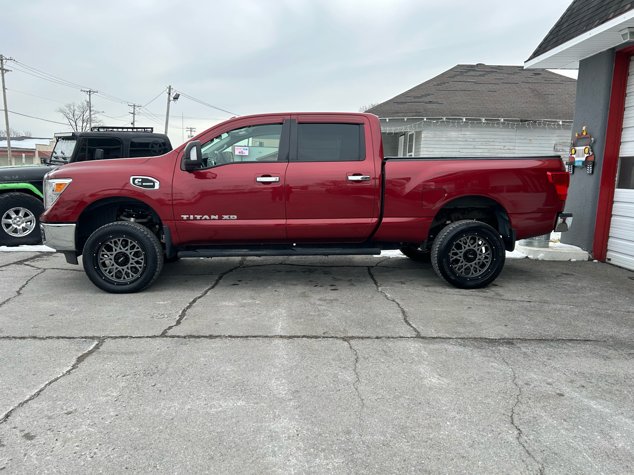 Nissan Titan XD S 4WD Diesel 2017