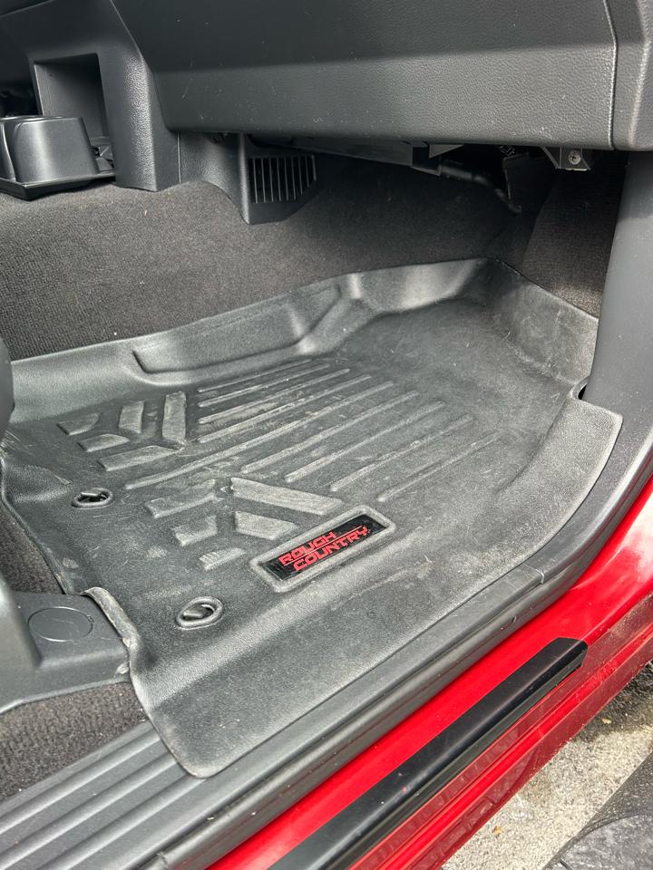 Nissan Titan XD S 4WD Diesel 2017