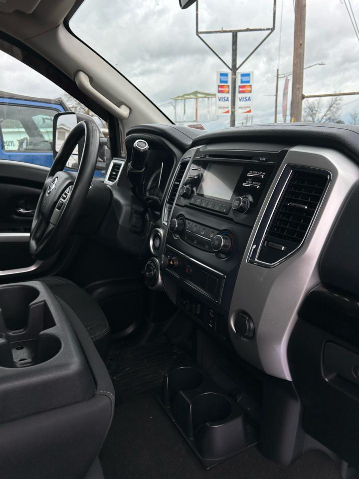 Nissan Titan XD S 4WD Diesel 2017