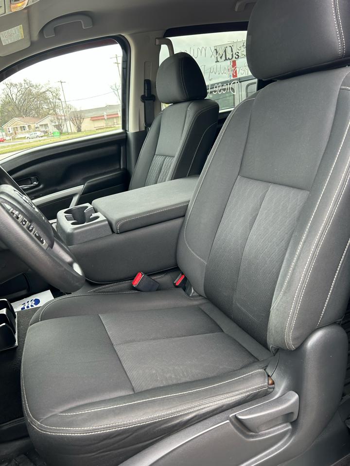 Nissan Titan XD S 4WD Diesel 2017