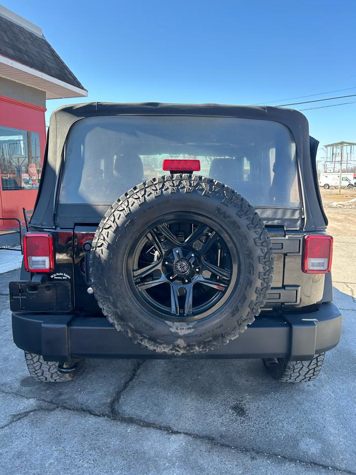 Jeep Wrangler Sport 4WD 2012