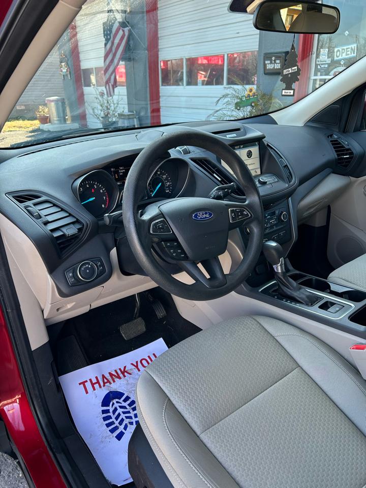 Ford Escape SE FWD 2017