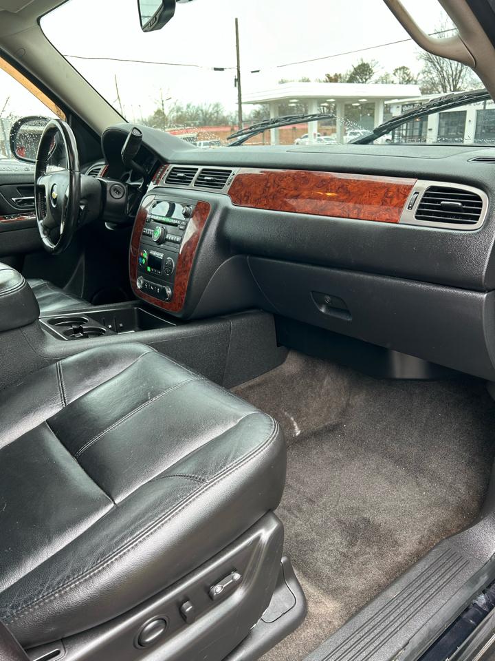 Chevrolet Tahoe LT 2WD 2012