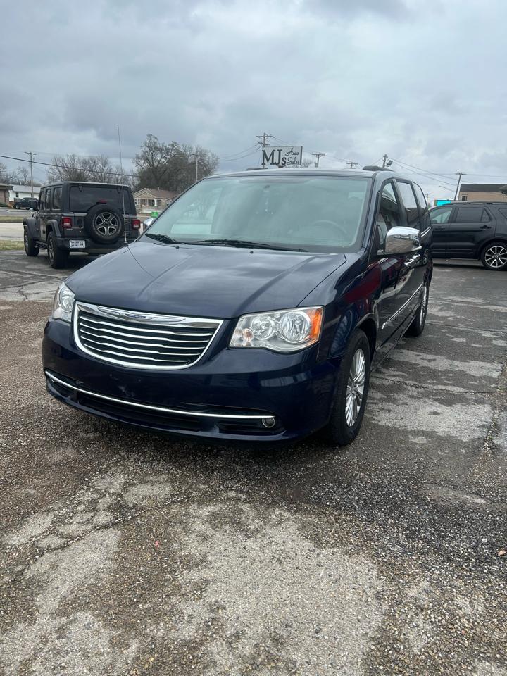 Chrysler Town & Country Touring-L 2016
