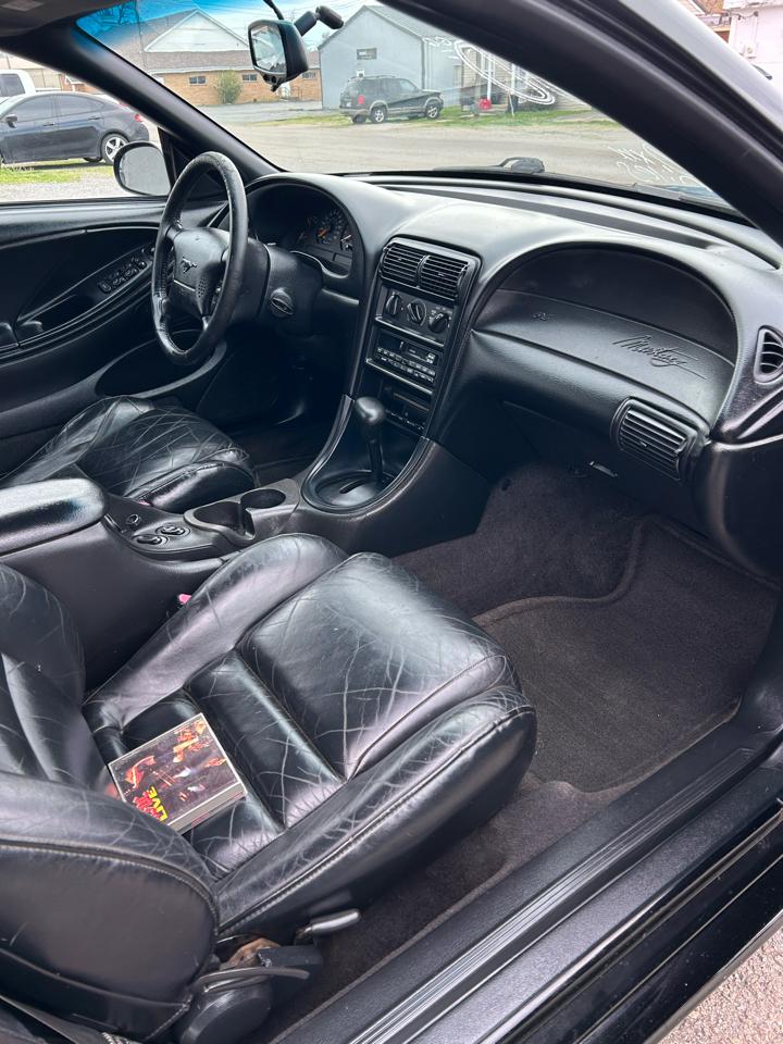 Ford Mustang GT convertible 1998