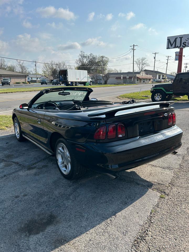 Ford Mustang GT convertible 1998