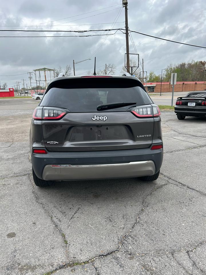 Jeep Cherokee Limited FWD 2019