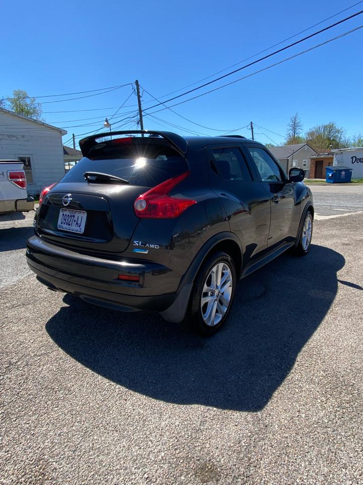 Nissan Juke S AWD 2012