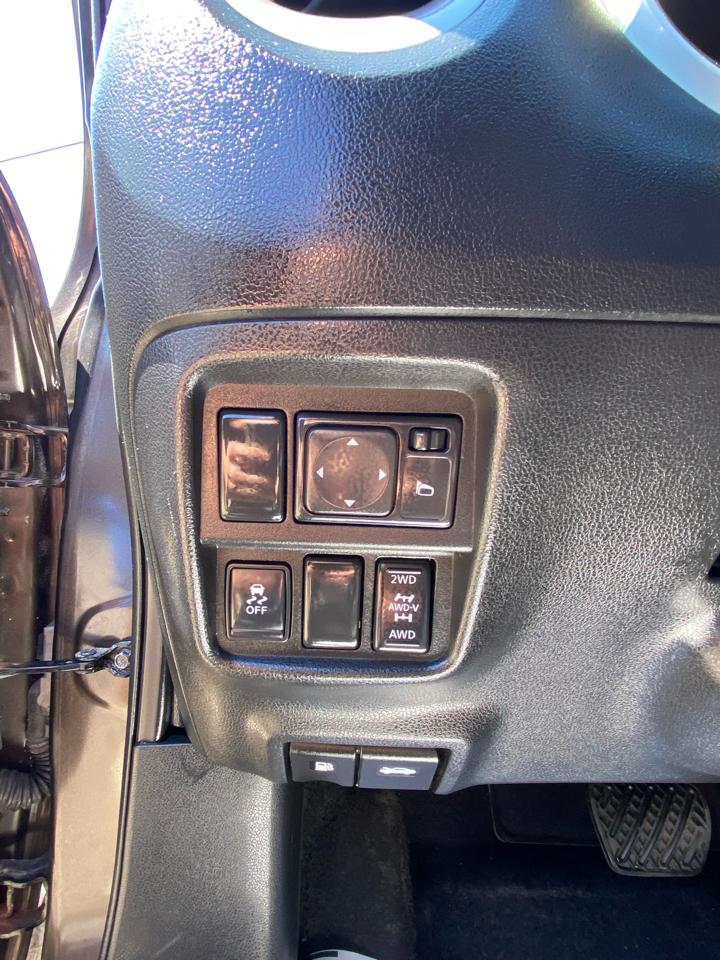 Nissan Juke S AWD 2012