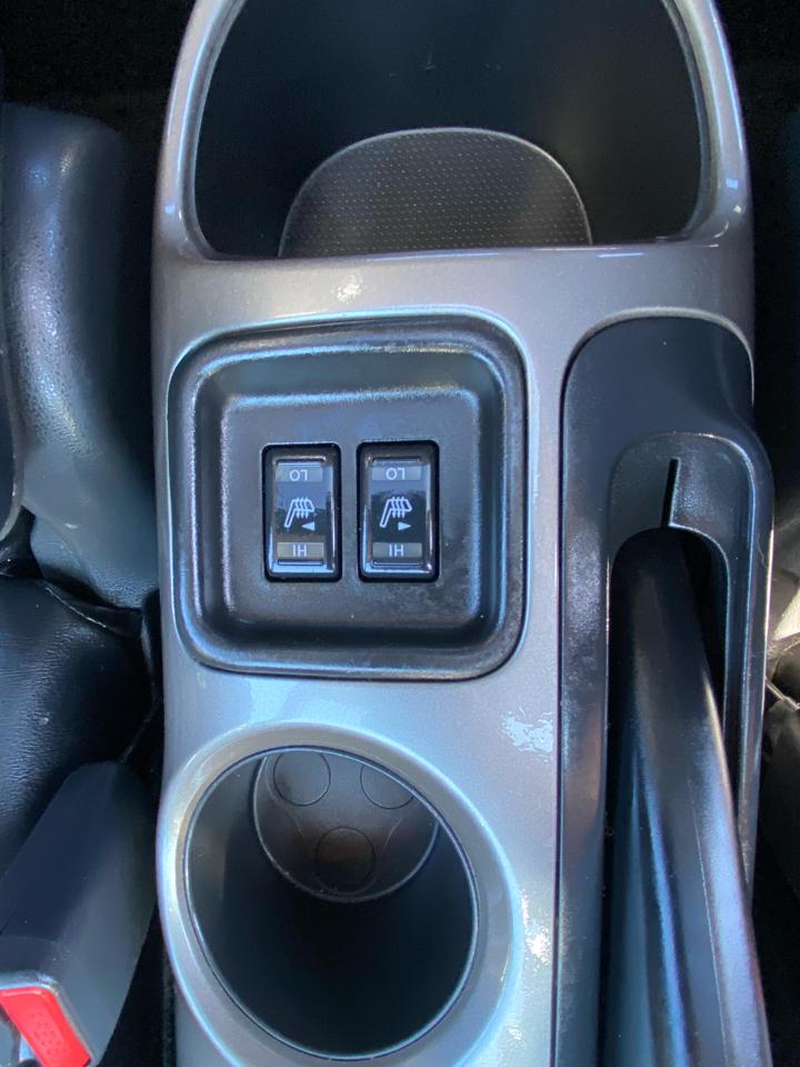 Nissan Juke S AWD 2012