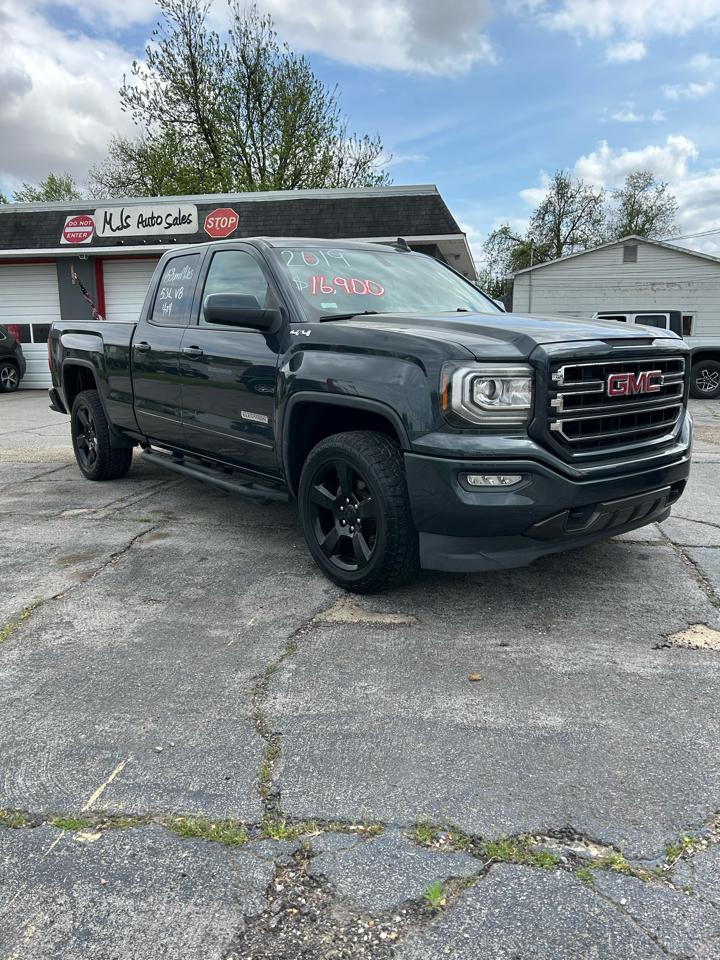 GMC Sierra 1500 Base Double Cab 4WD 2019