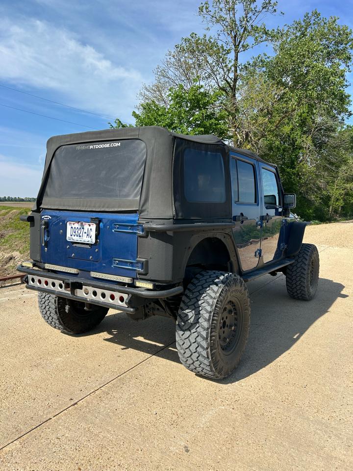 Jeep Wrangler Unlimited Rubicon 4WD 2010