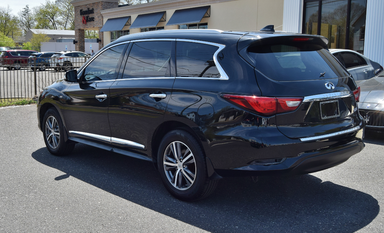 Infiniti QX60 Base AWD 2017 Infiniti QX60 Base AWD 2017