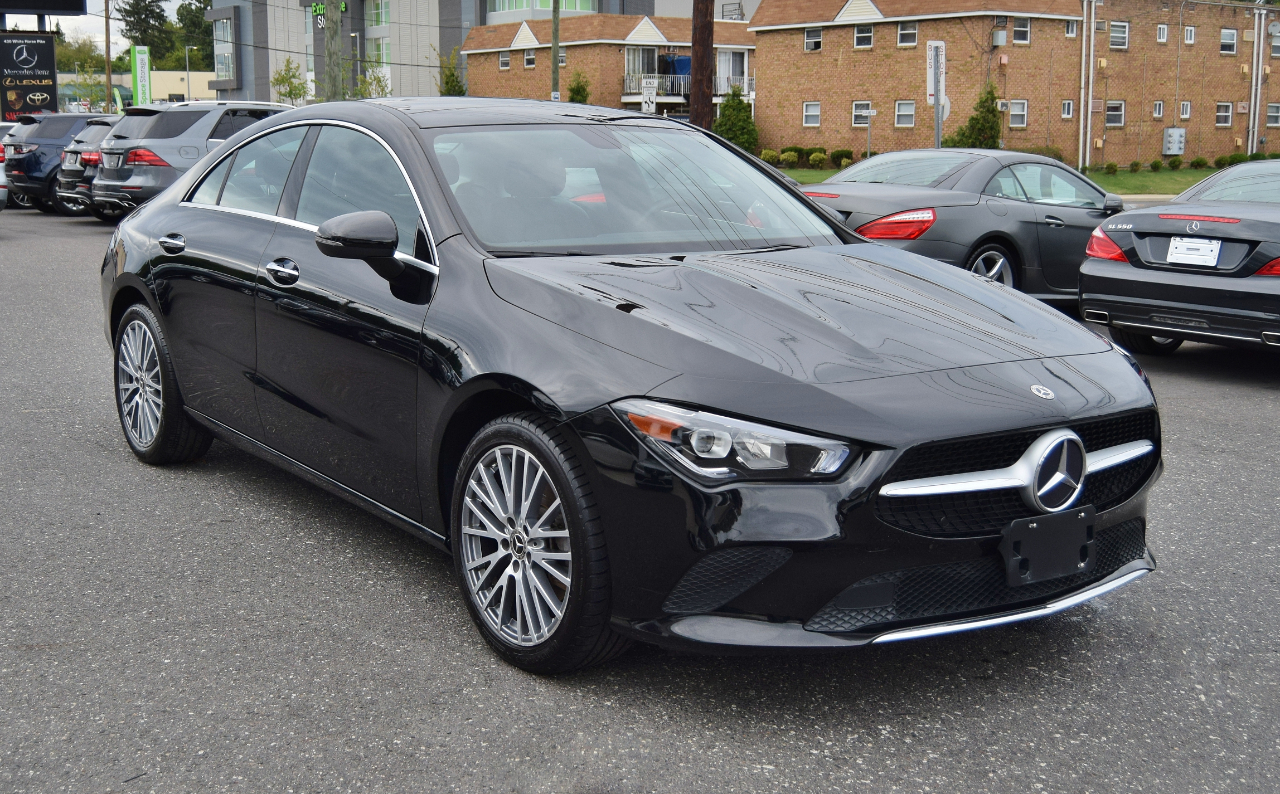 2021 Mercedes Benz CLA 250 4MATIC photo 3