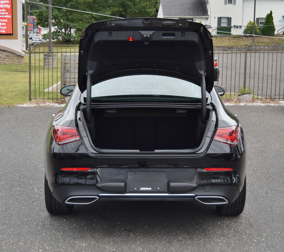 2021 Mercedes Benz CLA 250 4MATIC photo 6