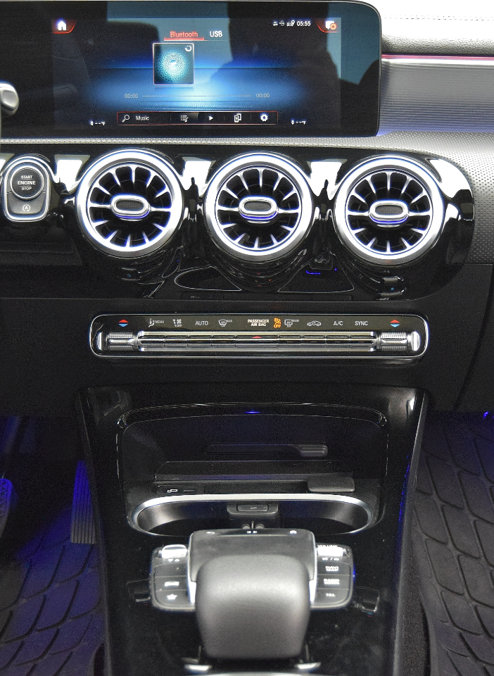 2021 Mercedes Benz CLA 250 4MATIC photo 25