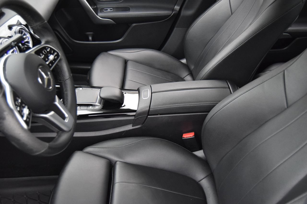 2021 Mercedes Benz CLA 250 4MATIC photo 34