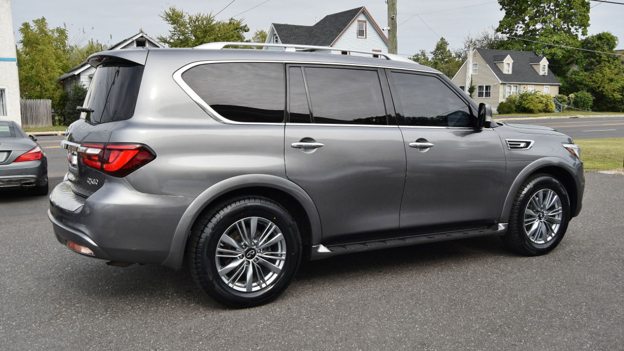 2021 Infiniti QX80 Premium Select photo 9