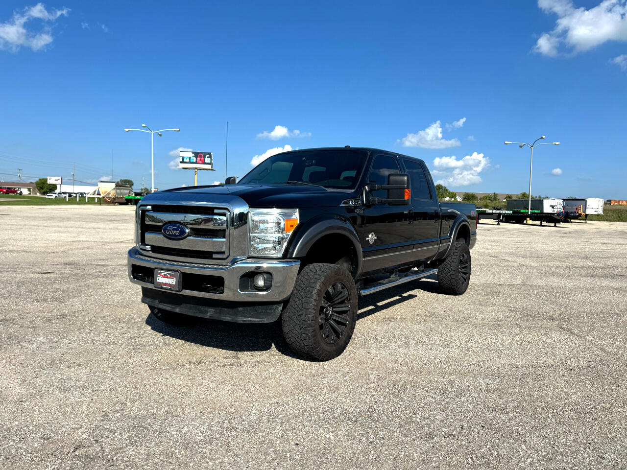 Ford F-250 SD Lariat Crew Cab Short Bed 4WD 2014 Ford F-250 SD Lariat Crew Cab Short Bed 4WD 2014