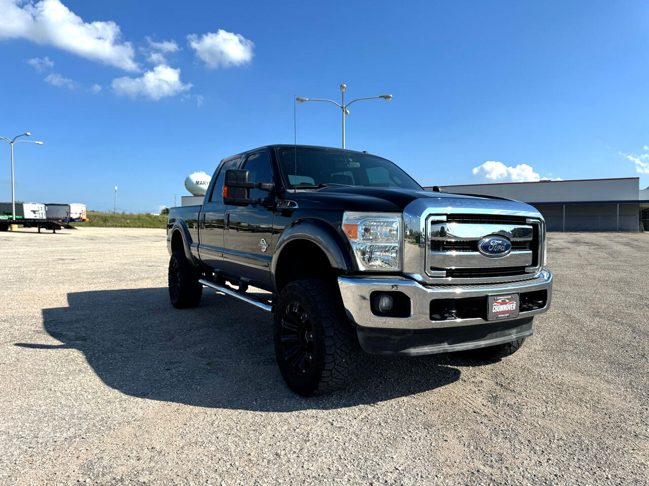 Ford F-250 SD Lariat Crew Cab Short Bed 4WD 2014 Ford F-250 SD Lariat Crew Cab Short Bed 4WD 2014