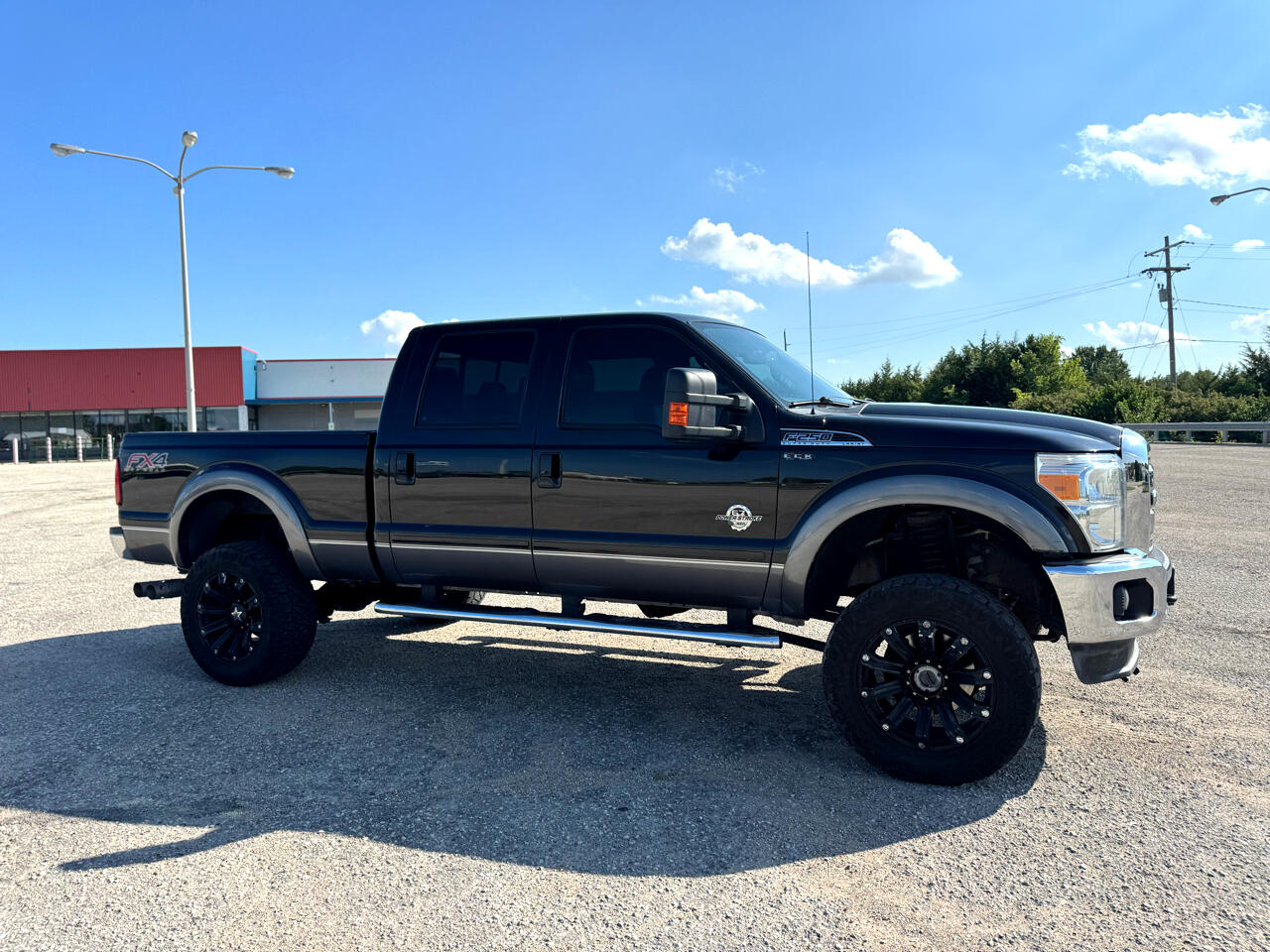 Ford F-250 SD Lariat Crew Cab Short Bed 4WD 2014 Ford F-250 SD Lariat Crew Cab Short Bed 4WD 2014