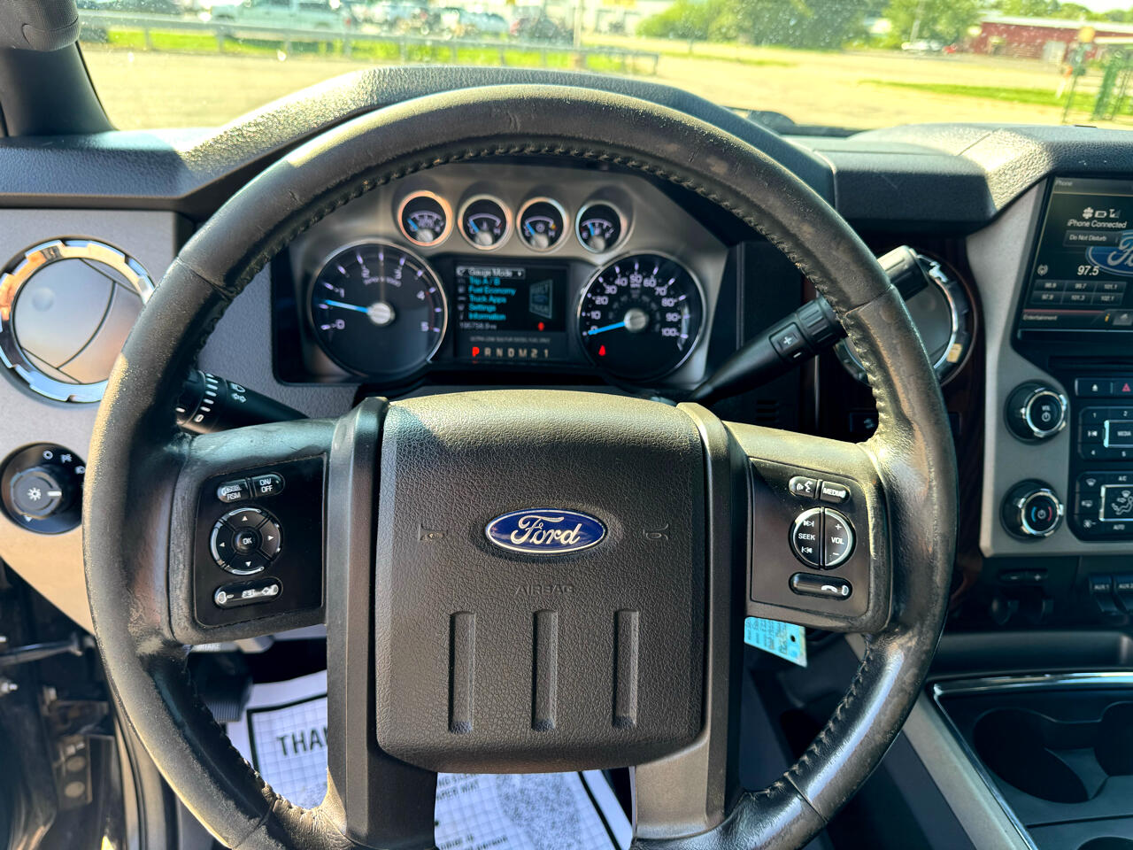 Ford F-250 SD Lariat Crew Cab Short Bed 4WD 2014 Ford F-250 SD Lariat Crew Cab Short Bed 4WD 2014