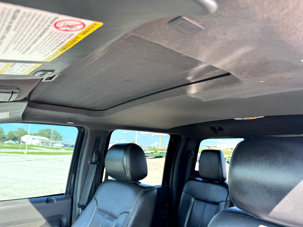 Ford F-250 SD Lariat Crew Cab Short Bed 4WD 2014 Ford F-250 SD Lariat Crew Cab Short Bed 4WD 2014