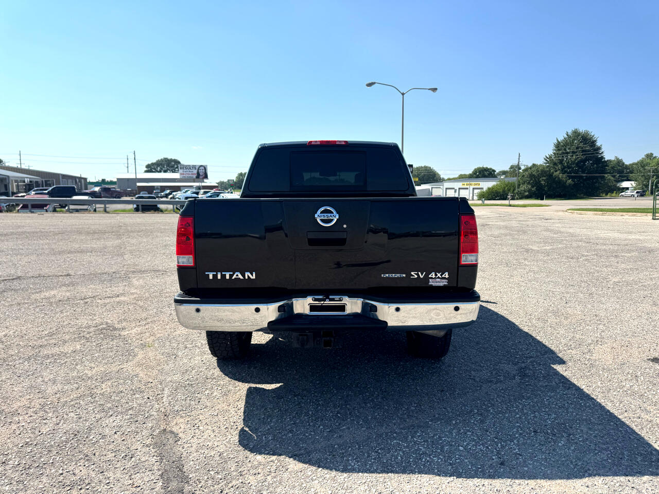 Nissan Titan SV Crew Cab 4WD 2012 Nissan Titan SV Crew Cab 4WD 2012