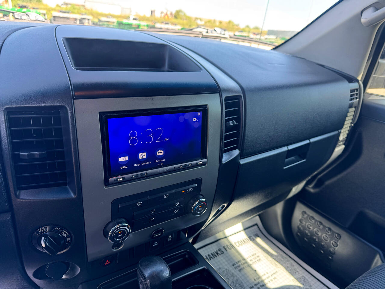Nissan Titan SV Crew Cab 4WD 2012 Nissan Titan SV Crew Cab 4WD 2012