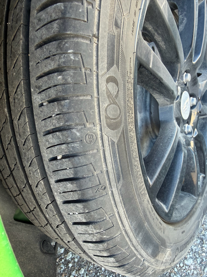 Chevrolet Sonic LT Auto Sedan 2016 Chevrolet Sonic LT Auto Sedan 2016