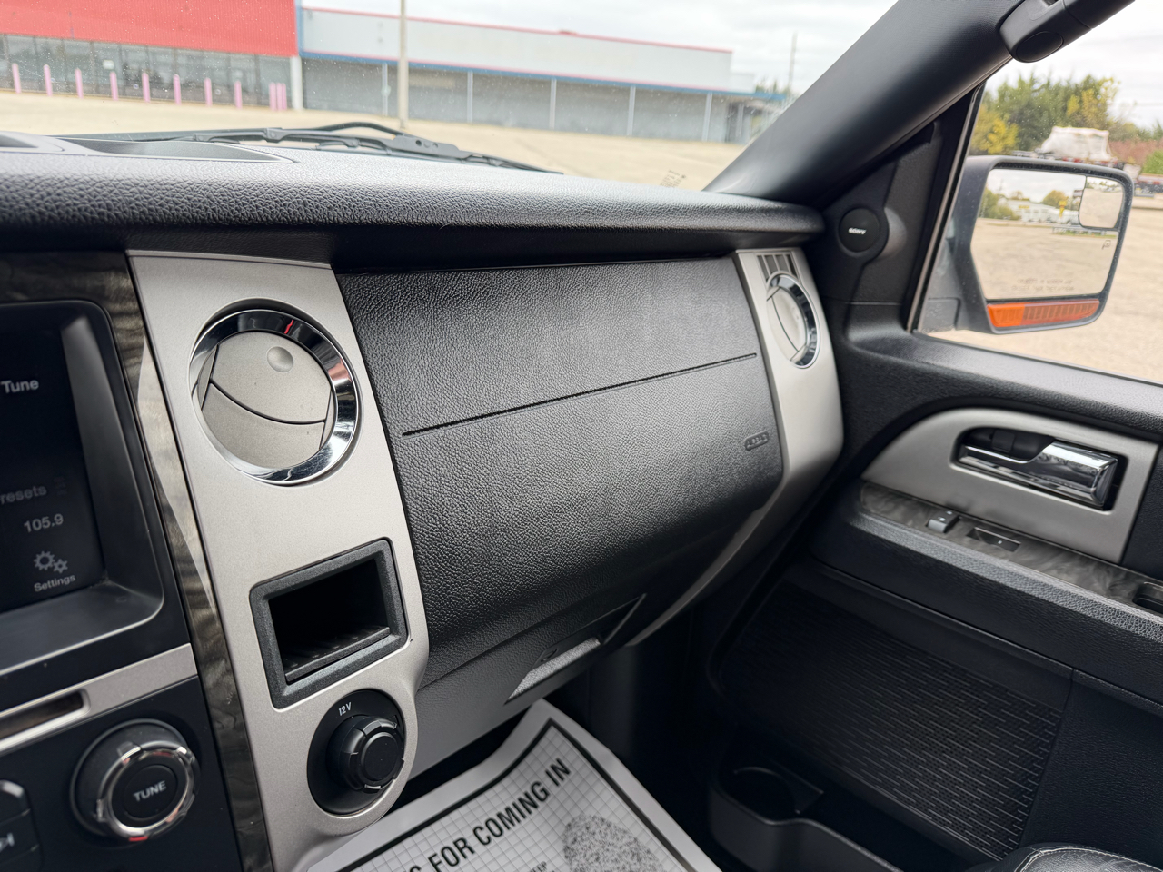 Ford Expedition EL Limited 4WD 2016 Ford Expedition EL Limited 4WD 2016