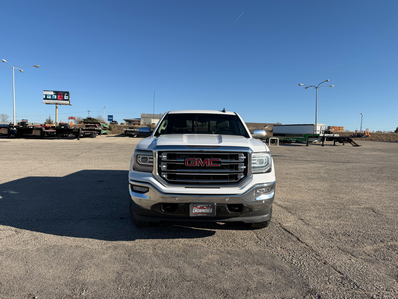 GMC Sierra 1500 4WD Crew Cab 143.5" SLT 2016