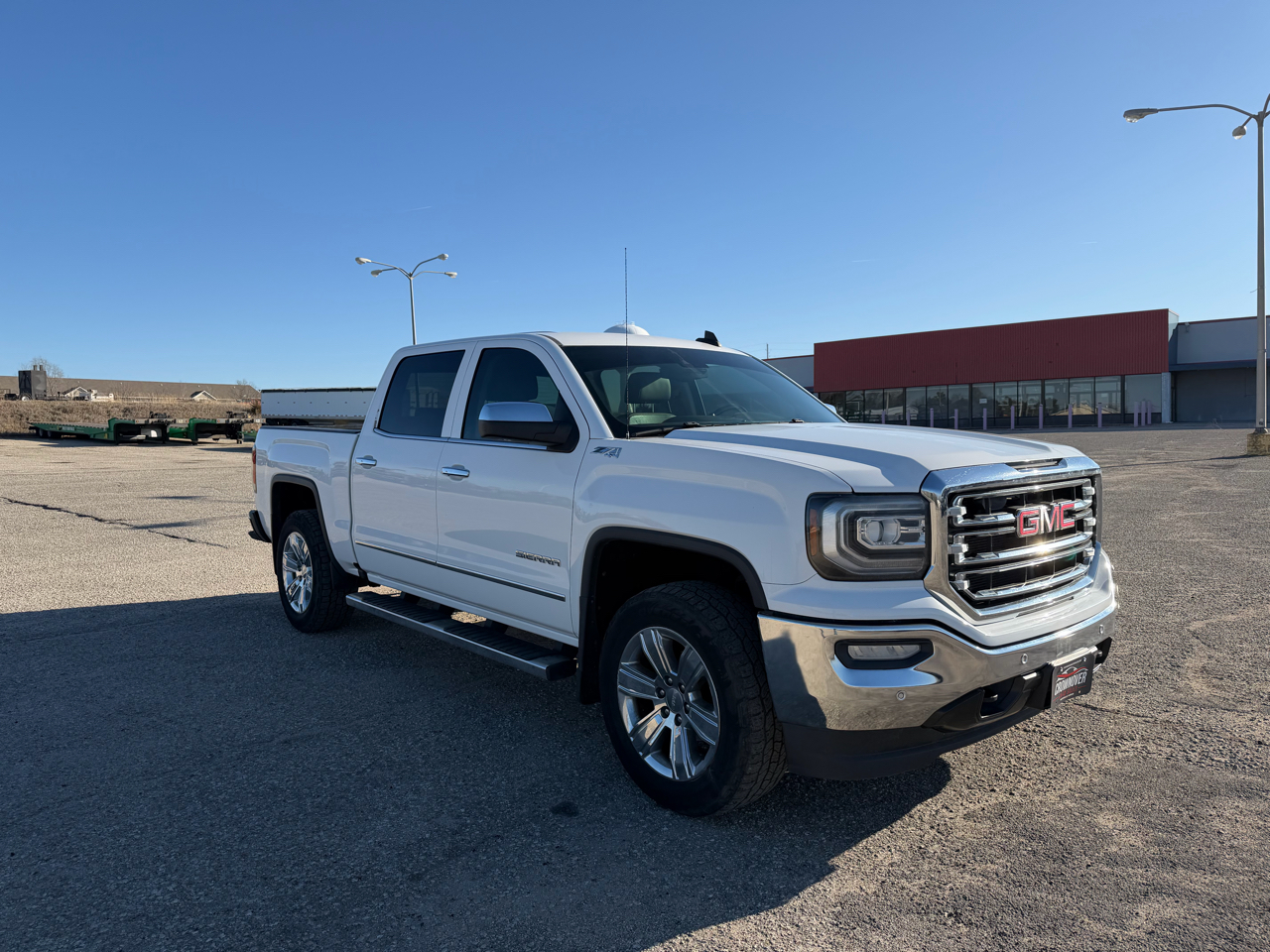 GMC Sierra 1500 4WD Crew Cab 143.5" SLT 2016