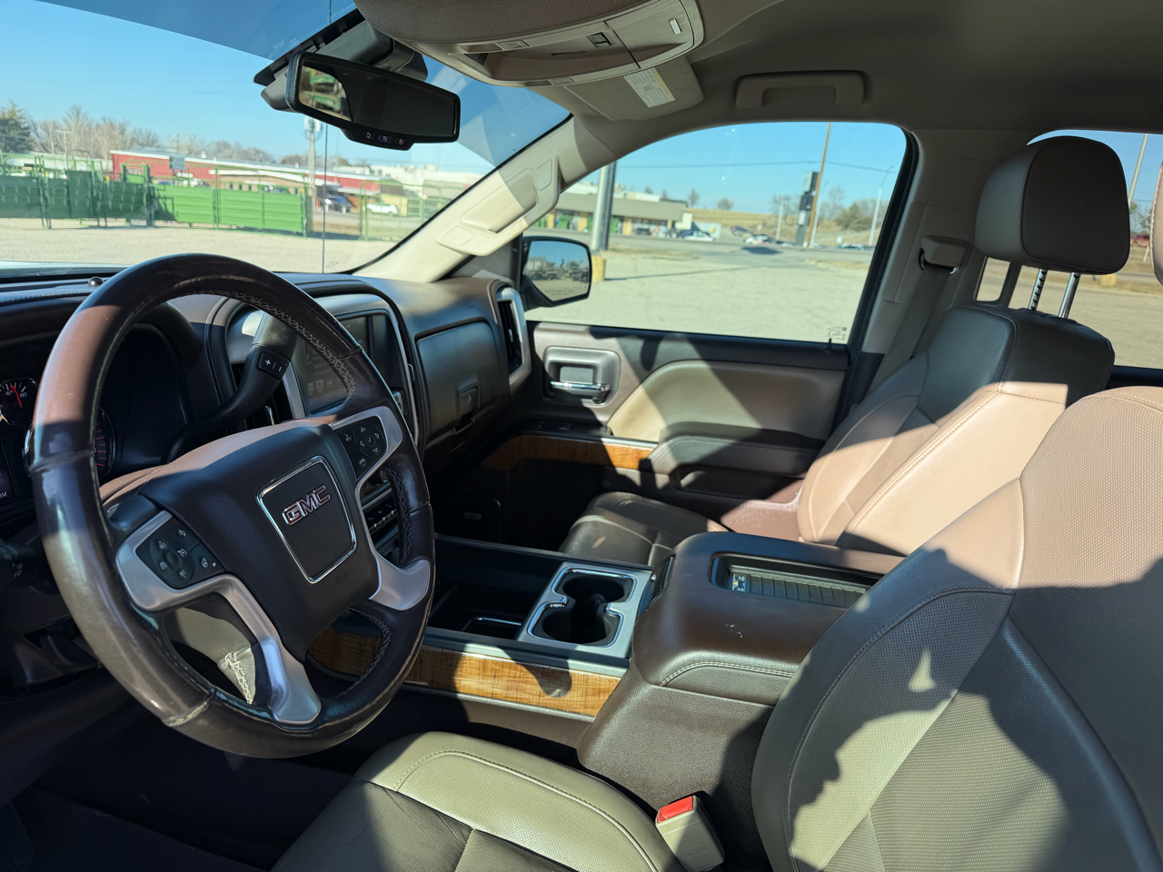 GMC Sierra 1500 4WD Crew Cab 143.5" SLT 2016