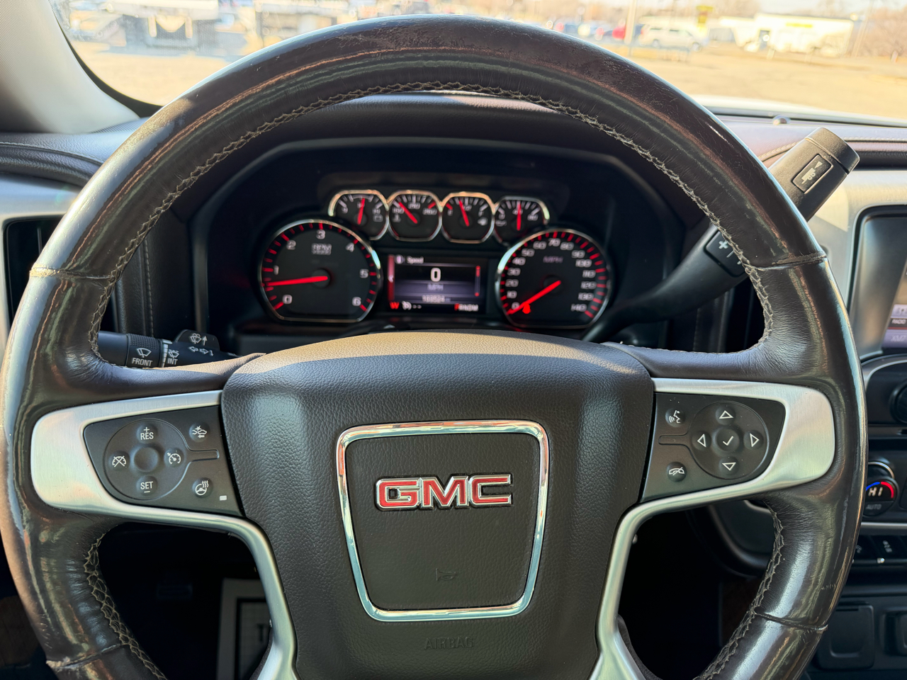 GMC Sierra 1500 4WD Crew Cab 143.5" SLT 2016