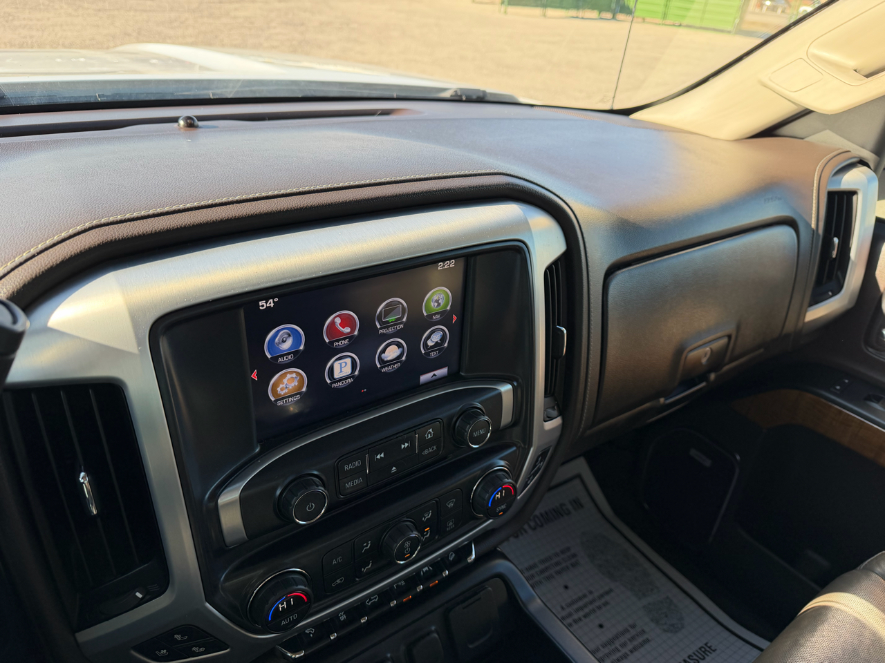 GMC Sierra 1500 4WD Crew Cab 143.5" SLT 2016
