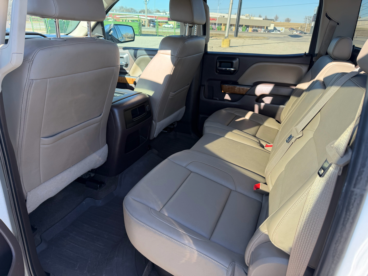 GMC Sierra 1500 4WD Crew Cab 143.5" SLT 2016