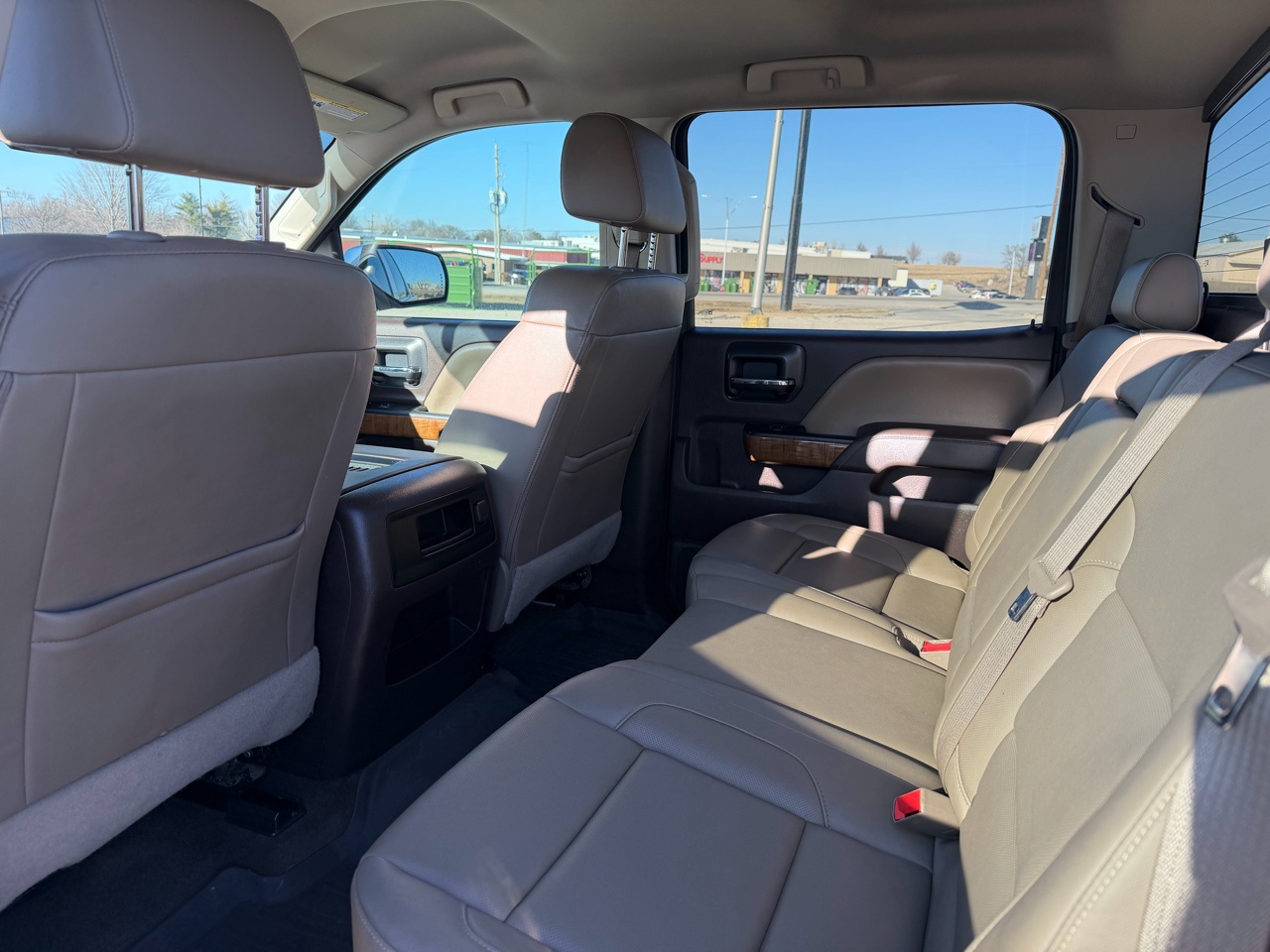 GMC Sierra 1500 4WD Crew Cab 143.5" SLT 2016