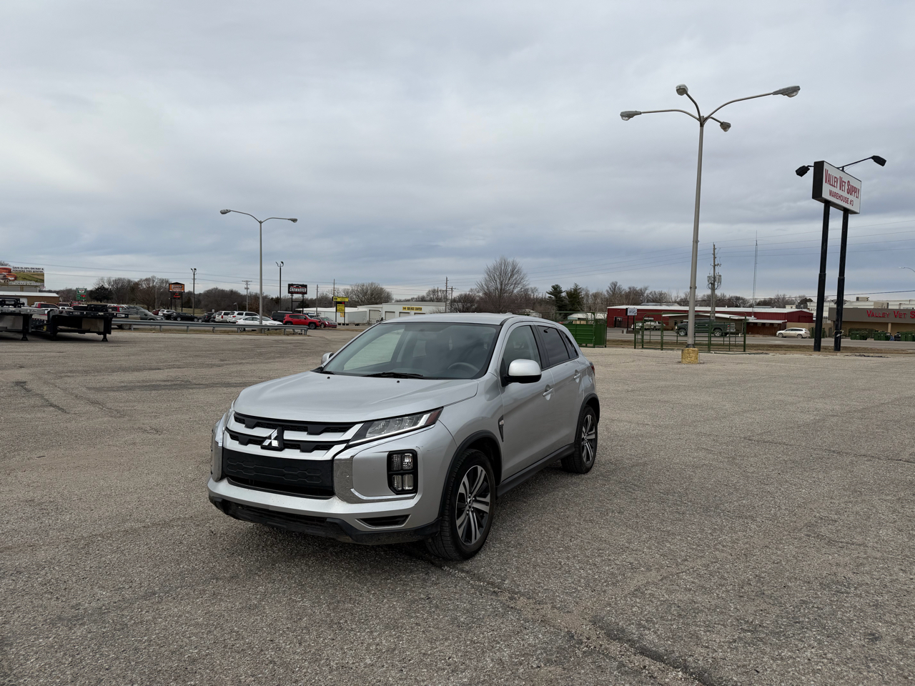 Mitsubishi Outlander Sport 2.0 ES CVT 2020